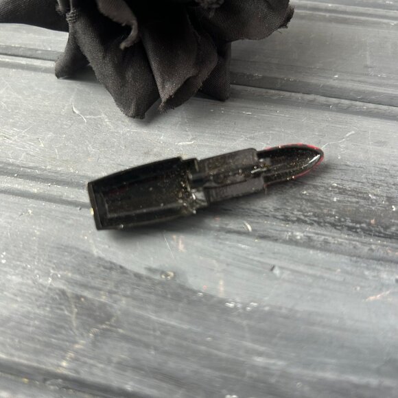 Avon Lipstick Brooch - Picture 5 of 9